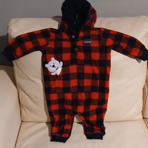 Carter's NWOT fleece Onsie SZ 9M